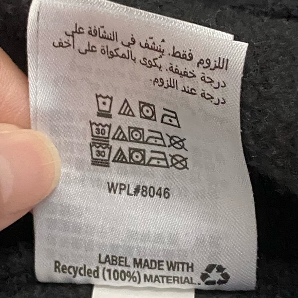 Karen Scott women vest, size PM, color black, gently used. - Picture 8 of 8